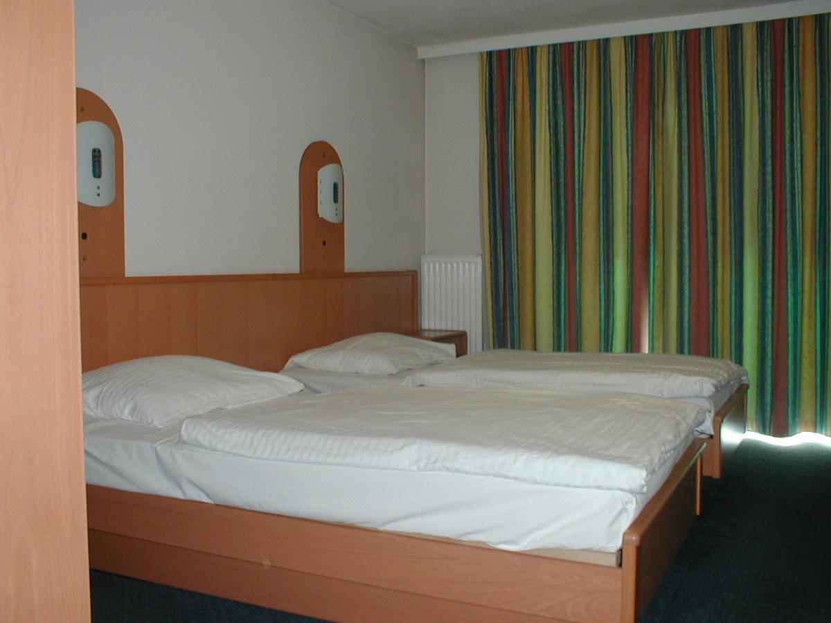 Hotel Langholzfelderhof Traun Habitación foto